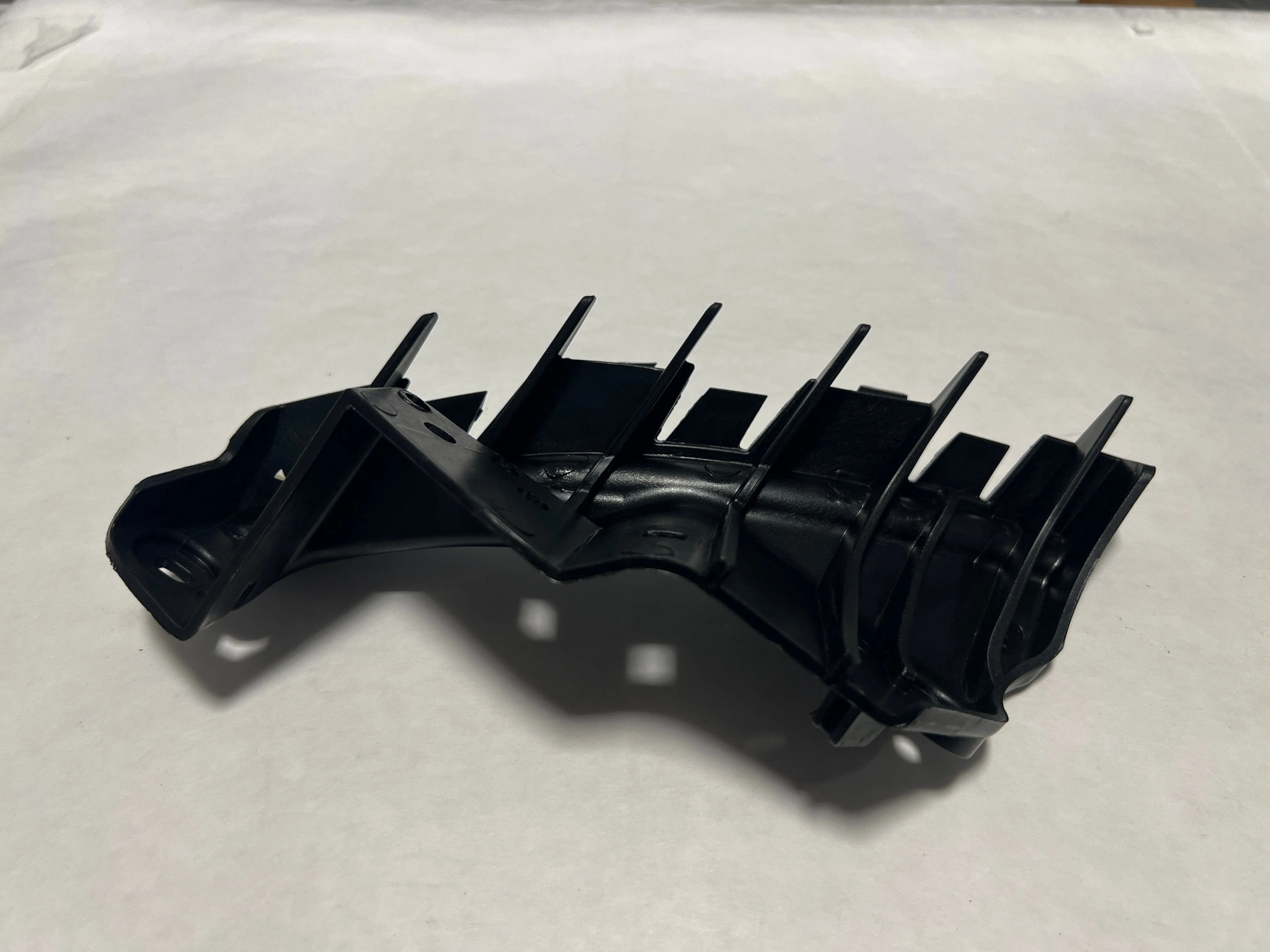 2014-2019 Kia Soul Passenger Side Front Bumper Upper Bracket