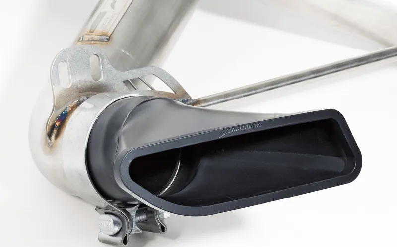 AWE McLaren MP4-12C Performance Exhaust - Black Tips