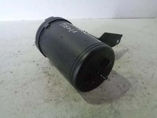 Discovery 2 Exhaust Vacuum Tank 4.0 V8 Petrol 11.781740207 1998 to 2004