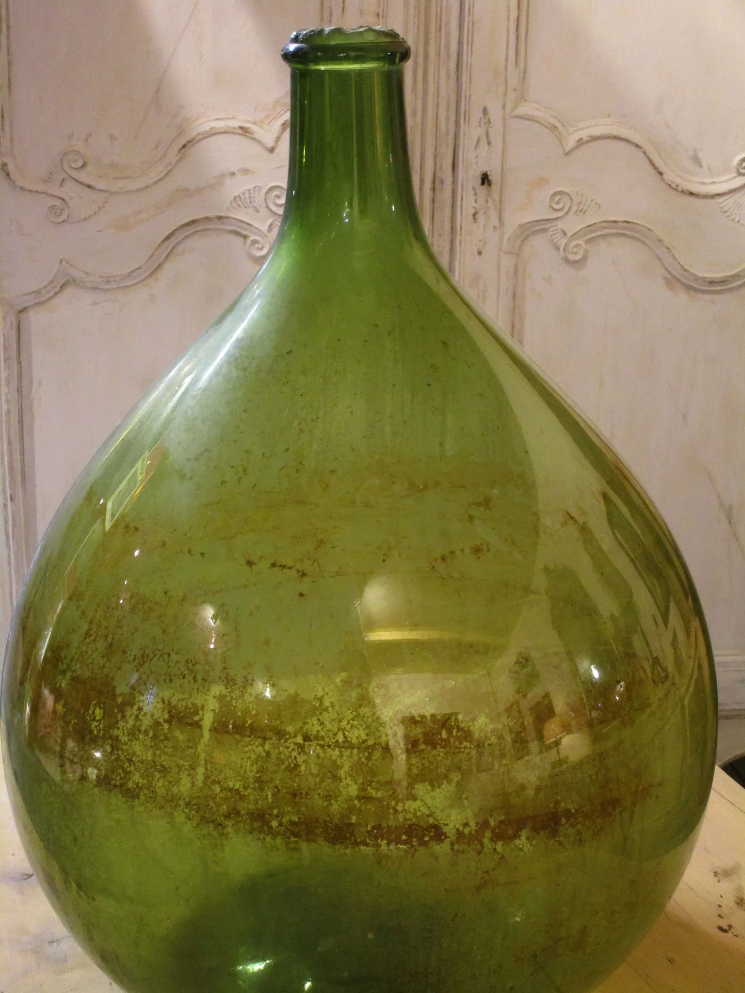 Extra-large Demi John bottle 28"