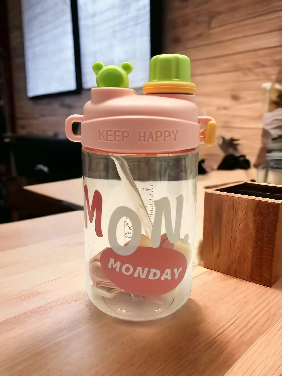 Keep Happy Theme Water Bottle.(550ml)