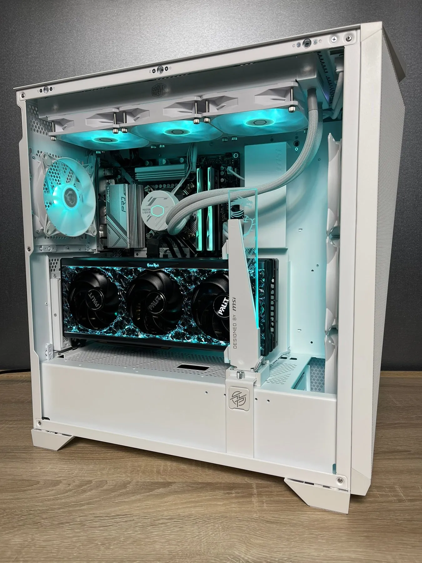 MSI PC Case MPG Gungnir 300R Airflow White