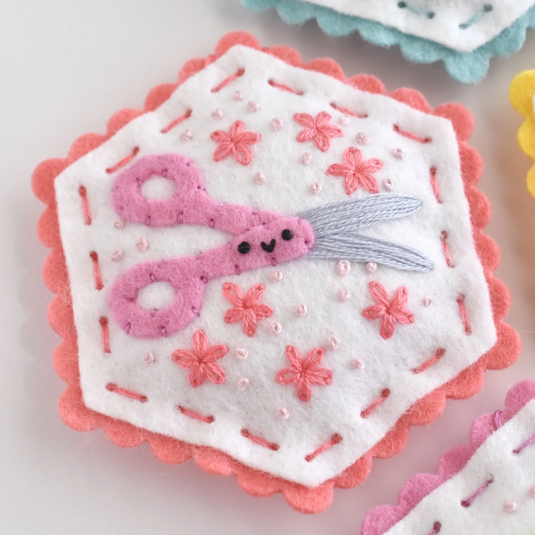 Sewing Bee Felt Ornaments Pattern