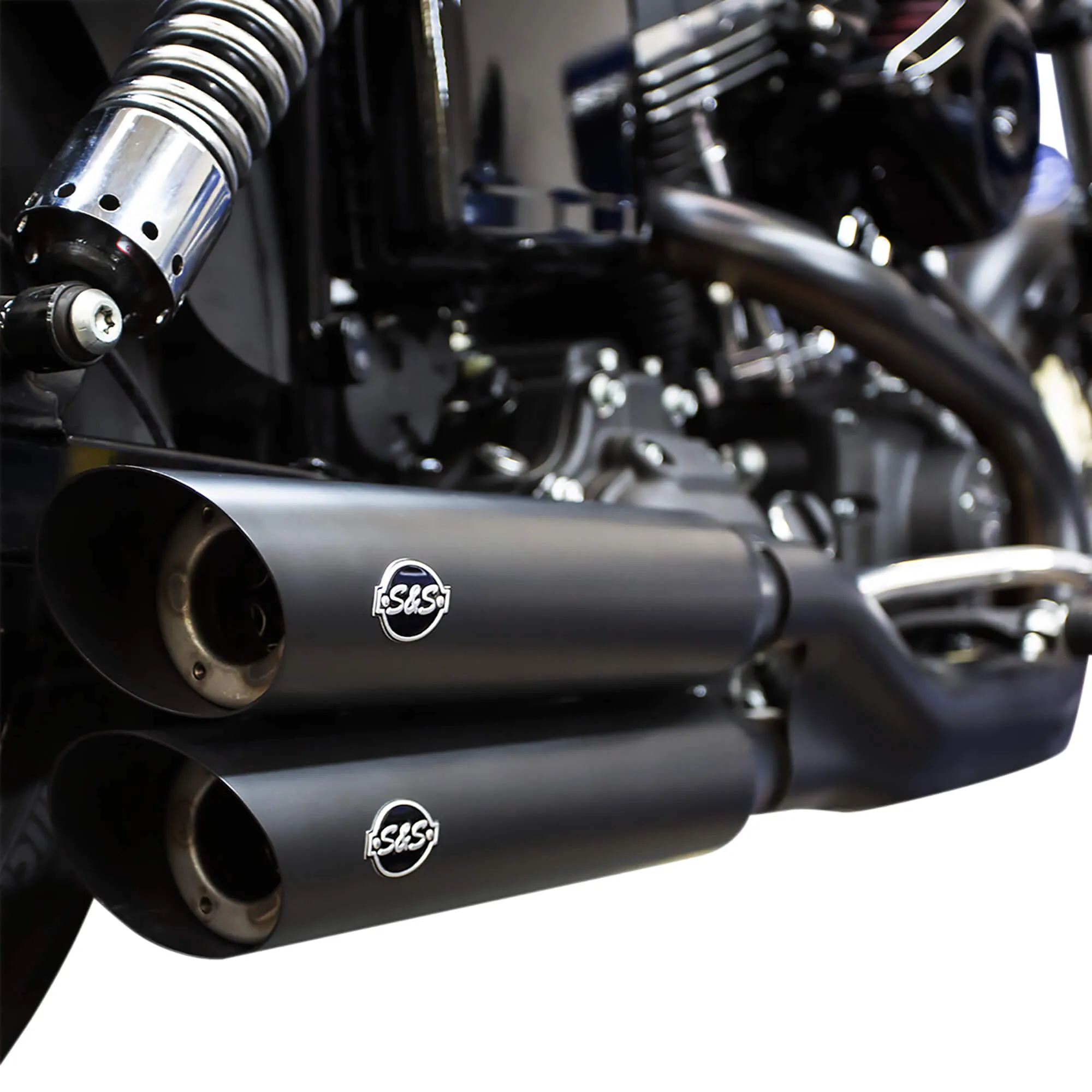 Slash Cut Slip-On Mufflers - Black - 2008-2017 Harley-Davidson FXDF 2010-2017 FXDWG