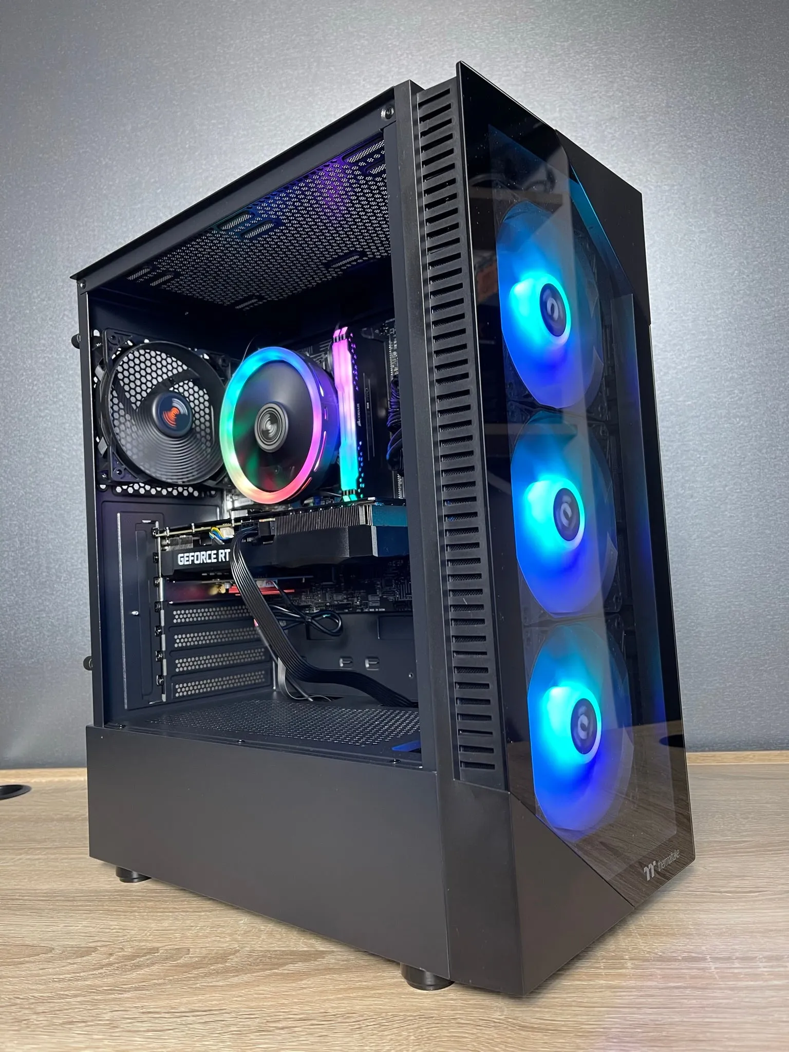 Thermaltake PC Case View 200 TG ARGB Mid Tower Chassis