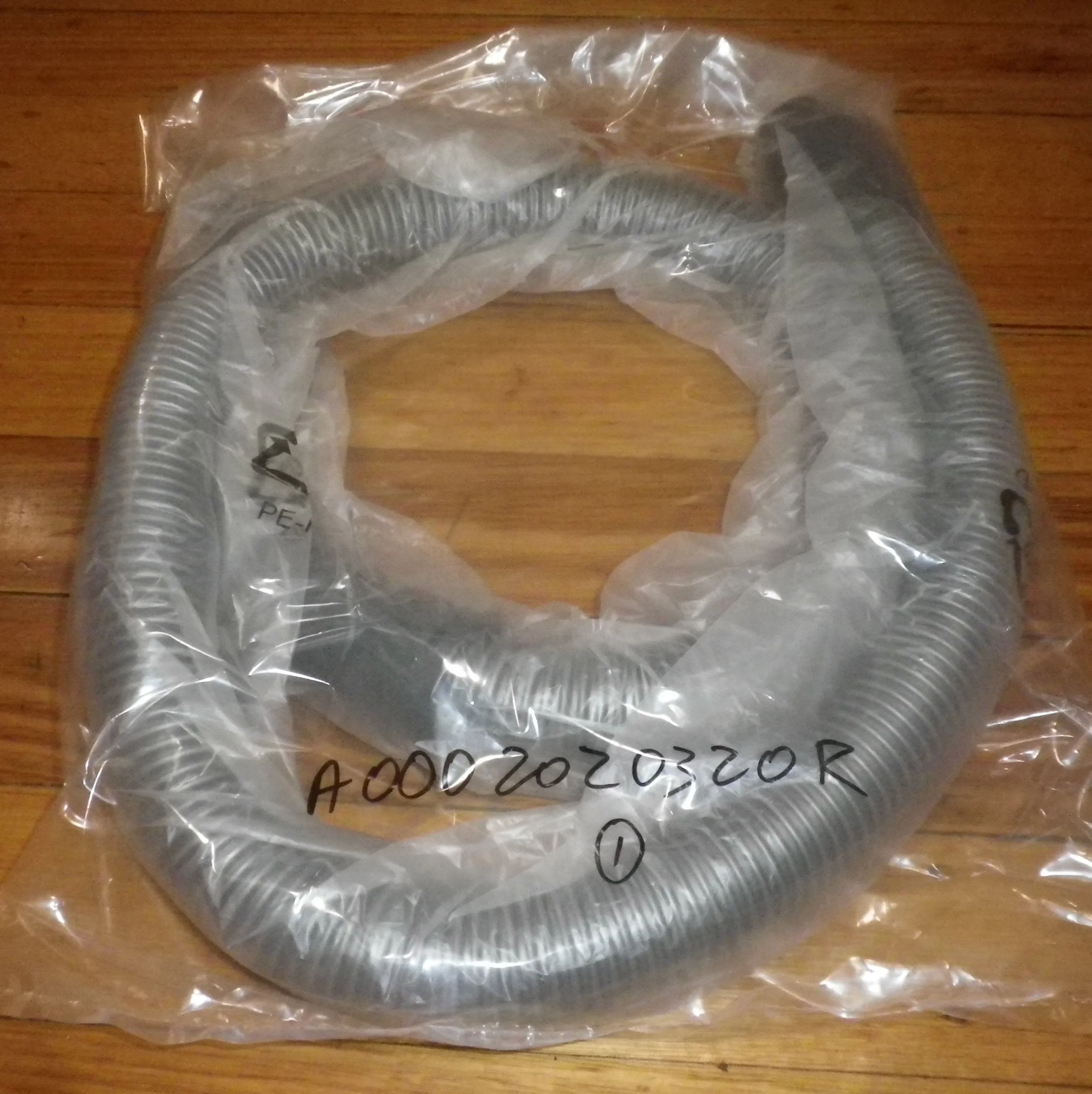 Volta Mega, Ultima U5010, U5011 Complete Vacuum Hose Part # A0002020320R