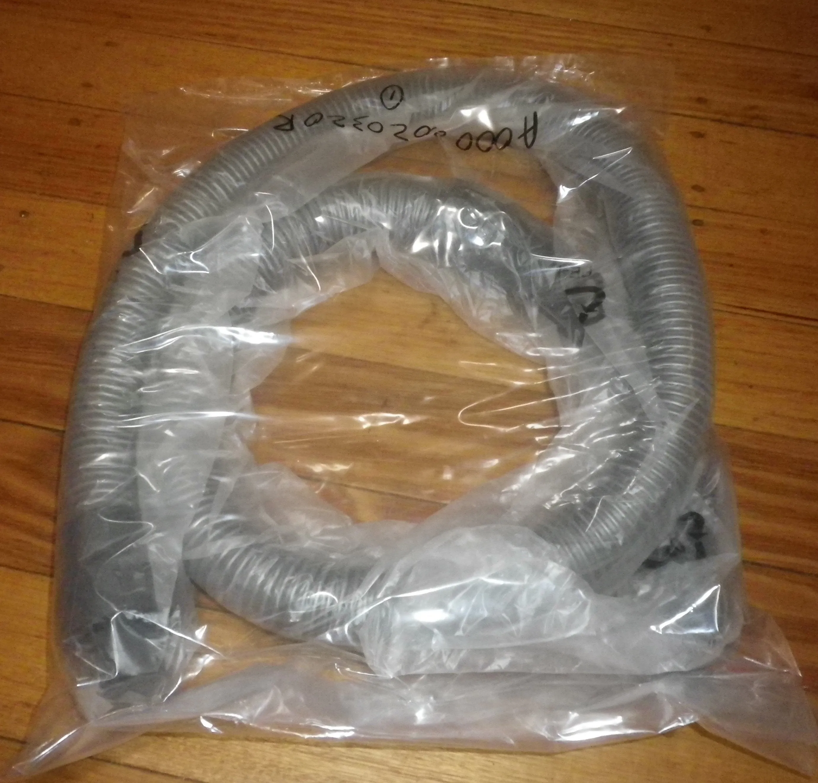 Volta Mega, Ultima U5010, U5011 Complete Vacuum Hose Part # A0002020320R